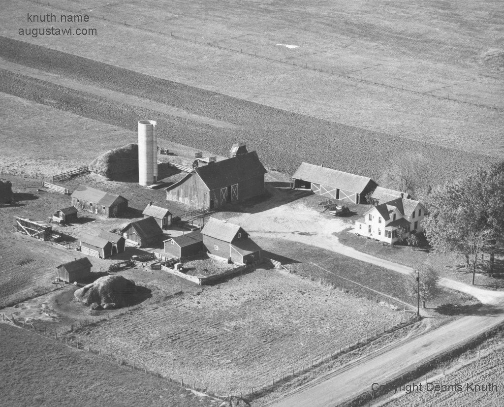 Knuth Dairy Farm 1949